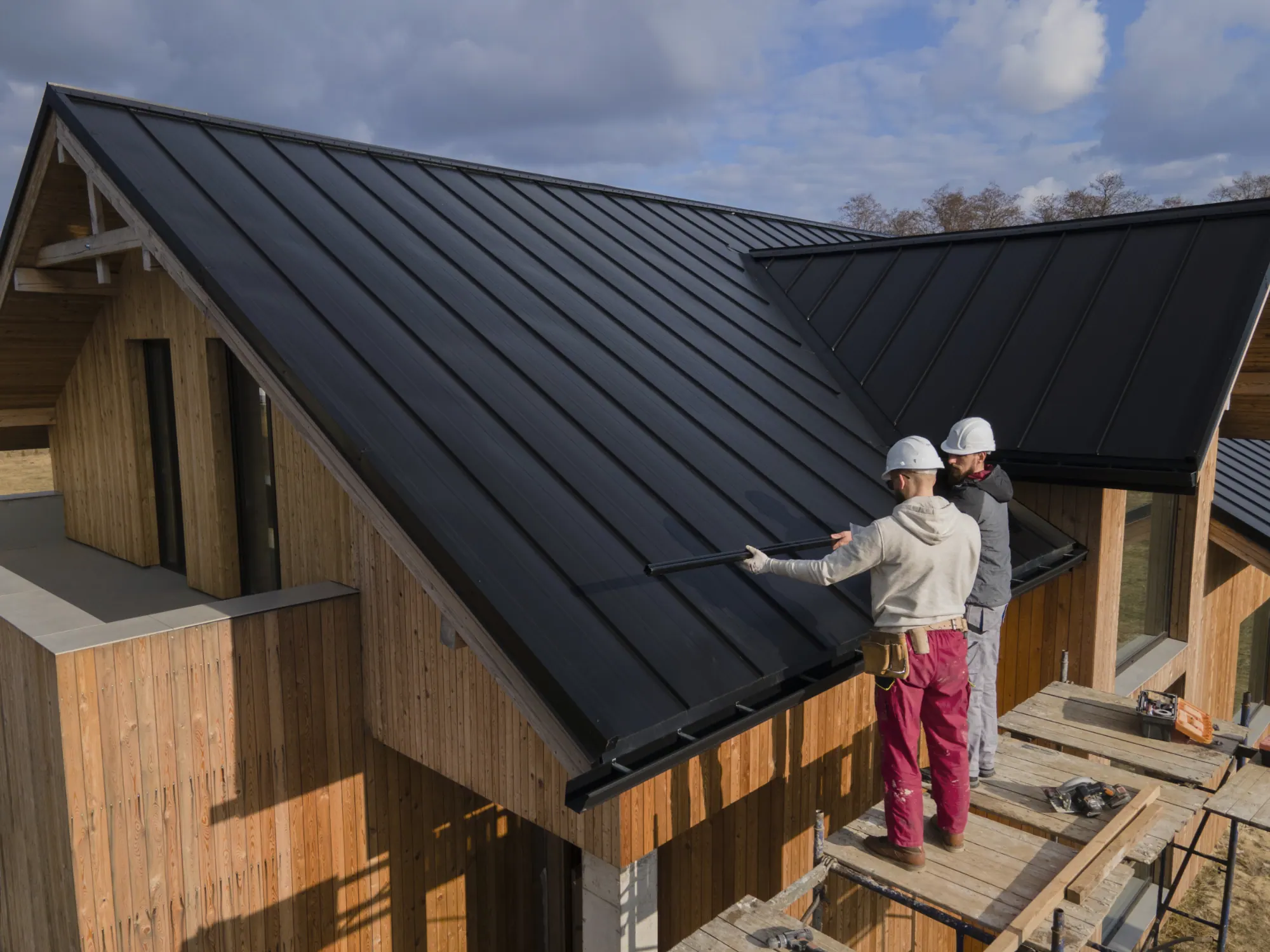 reviews-bg_edited - Stonecreek Roofing