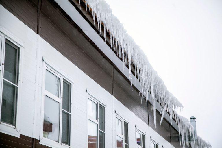 roof ice dam prevention